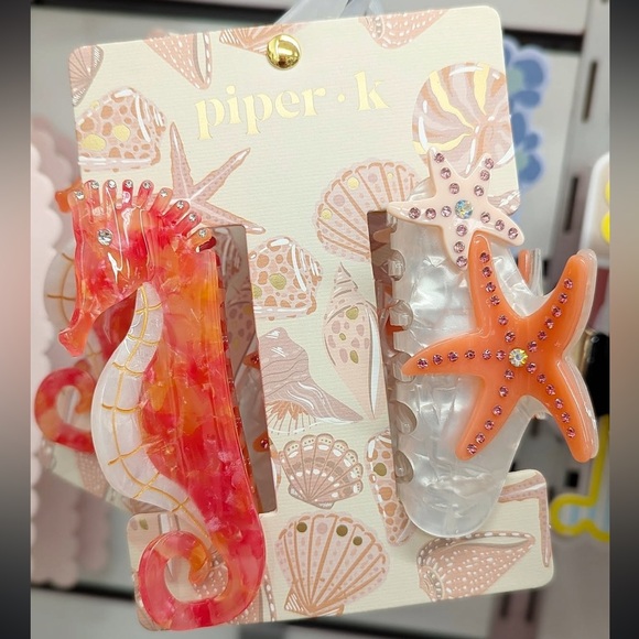 NWT Viral Piper K Seahorse and Starfish Hair Clips - Picture 1 of 1
